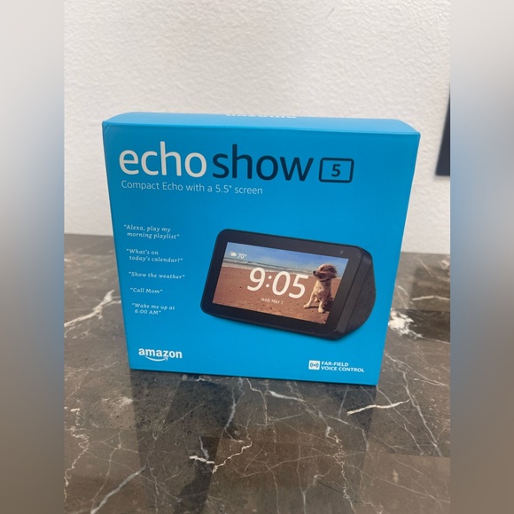 Echo Show 5 (1st Gen, 2019 release) -- Smart display with Alexa – stay connected - Picture 11 of 17